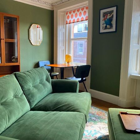 Arbroath Luxury Apartment In Mcm Style Esterno foto